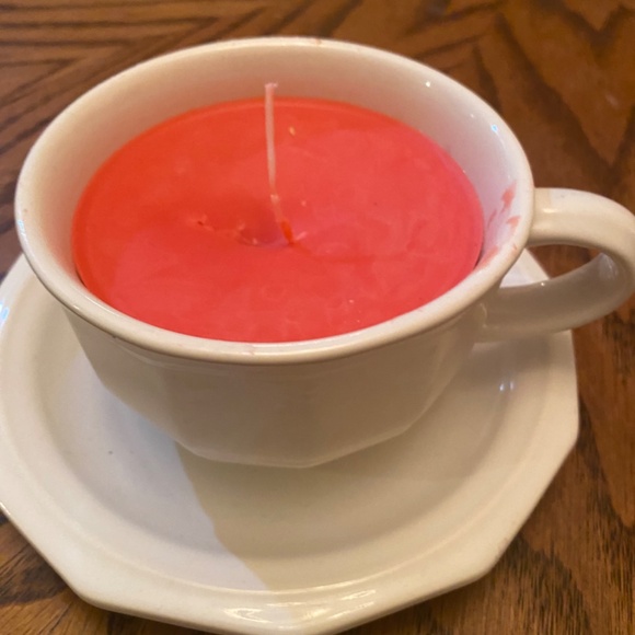 Sunset Spice Teacup Candle - Picture 2 of 3